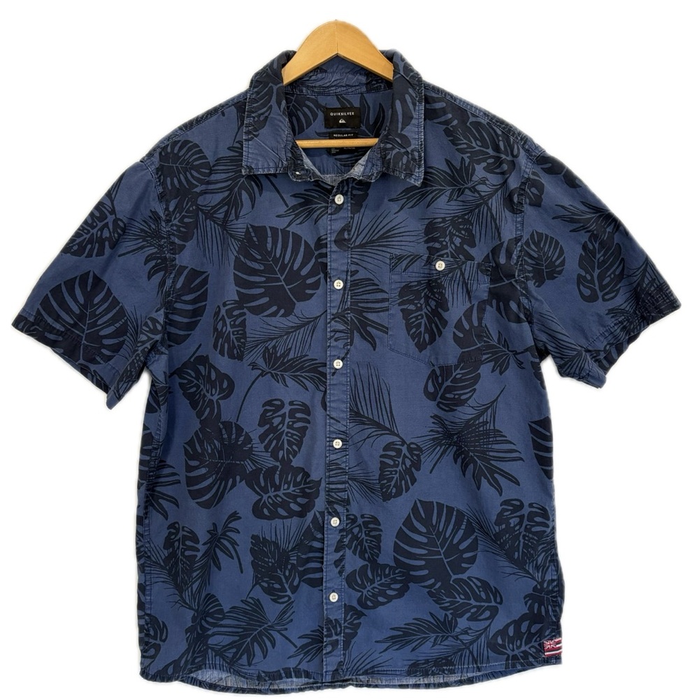 Quiksilver Mens Hawaiian Palm Leaf Shirt Size XL Regular Fit Short Sleeve Button